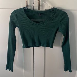 Crop green low cut neck long sleeve